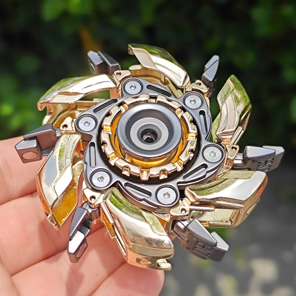 Magnetic Metal Fidgety Mood Buster Open Armor Spinning TopFidget Toys
